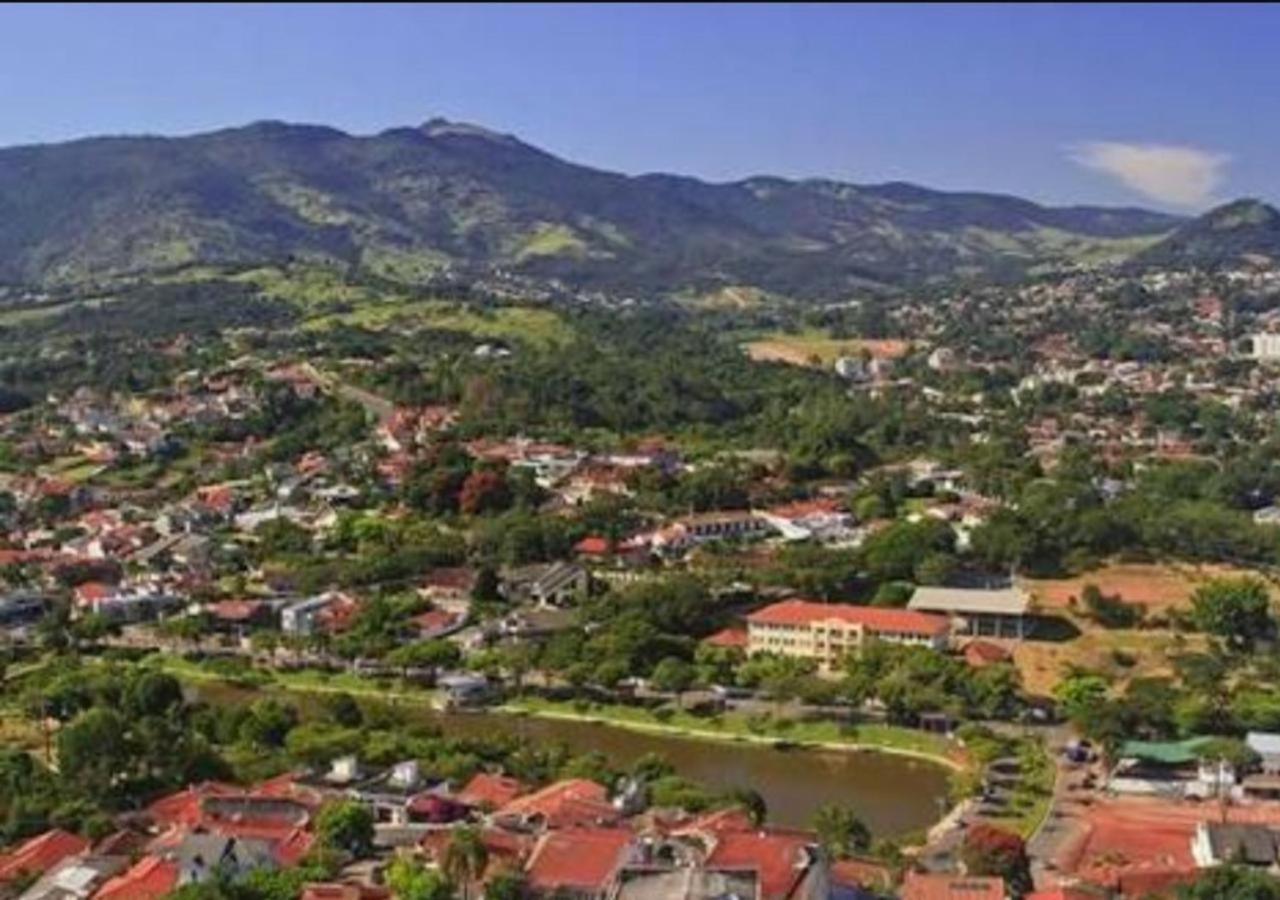 Pousada Montanha da Pedra Grande Atibaia Exterior foto